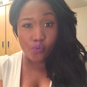 Meet your Posher, Crystal