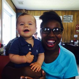 Meet your Posher, Crystal