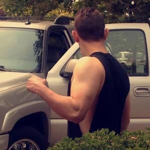 Meet your Posher, Victor