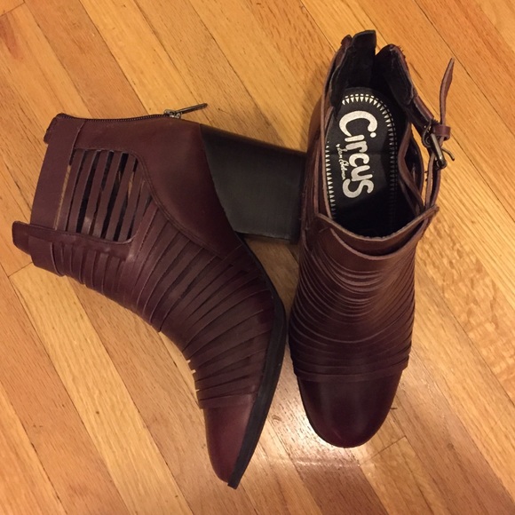 Circus by Sam Edelman boots