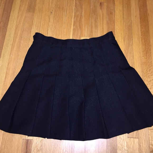 American apparel black pleated tennis skirt
