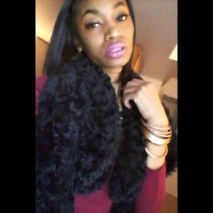 Meet your Posher, Corrionna