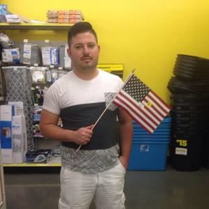 Meet your Posher, Fernando