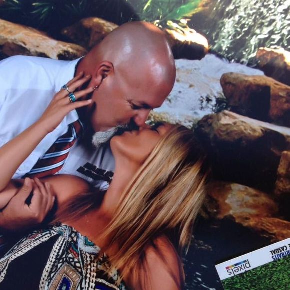 Meet your Posher, Crystal