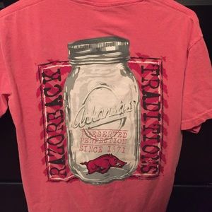 Women's arkansas razorback tee