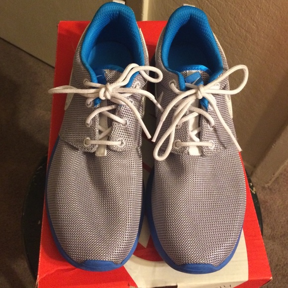 Nike rosherun size 5/5