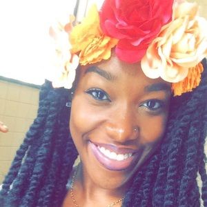 Meet your Posher, Cadeesha