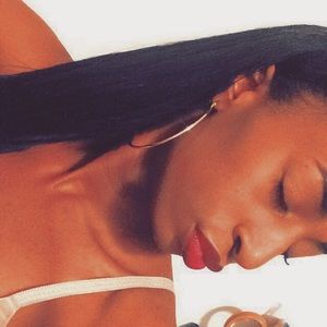 Meet your Posher, Roeshai