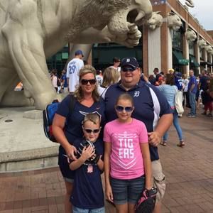 Meet your Posher, Amee