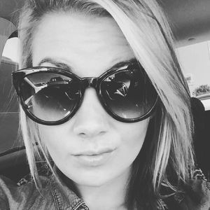 Meet your Posher, Carley