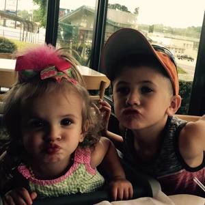 Meet your Posher, Vickie