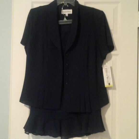 Skirt Set - 2Piece