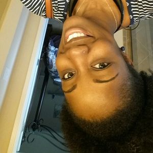 Meet your Posher, Kamalani