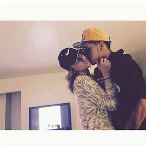 Meet your Posher, Carley