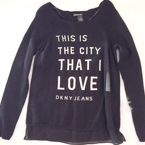 DKNY Sweaters - 🚫SOLD🚫"City That I Love" Sweater