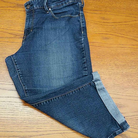 Crops Jeans