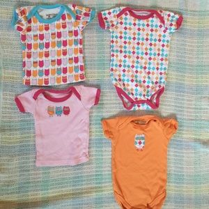 0-3 month owl shirt and onesies