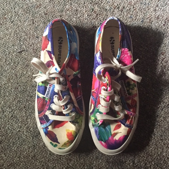 Supergas , Italians shoes