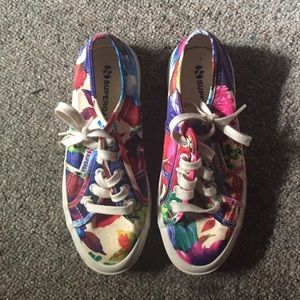 Supergas , Italians shoes