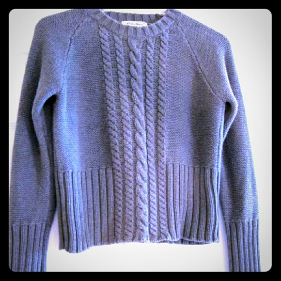Eddie Bauer scoop neck cable knit sweater