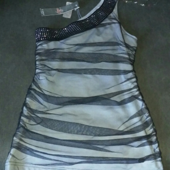 One shoulder