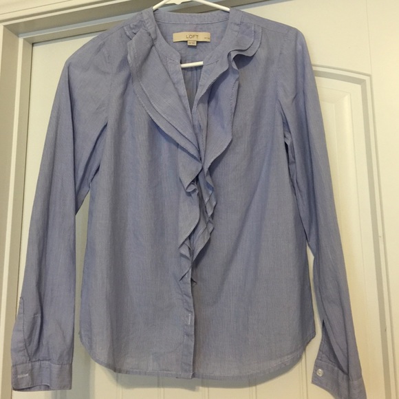 Adorable ruffle front, petite blouse from the LOfT