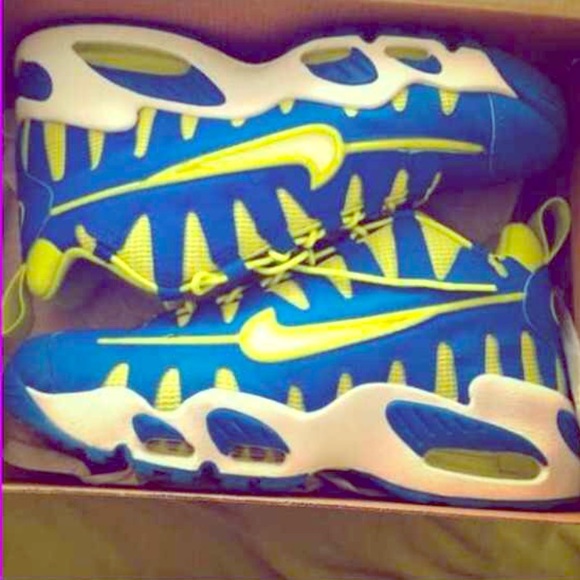 ❗️SOLD Blue/Yellow Nike Airmax❗️