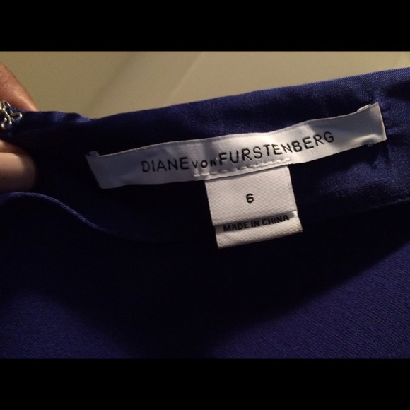 DVF Helen Dress! - Picture 2 of 4