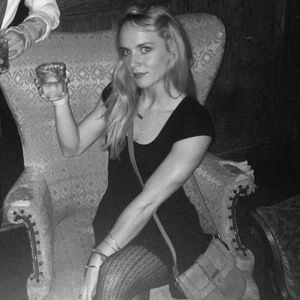 Meet your Posher, Olivia