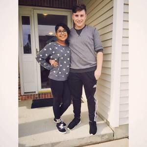 Meet your Posher, Ana