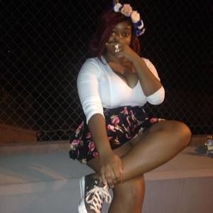 Meet your Posher, Daphane