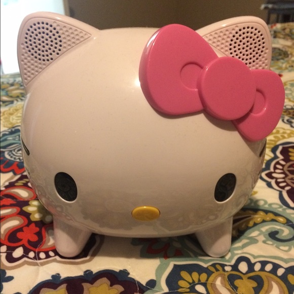 Hello kitty Bluetooth speaker