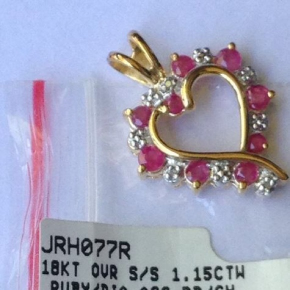 diamond & rubi heart pendant