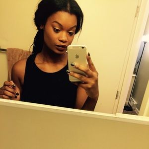 Meet your Posher, Sylvia