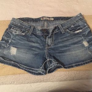 Buckle, Light wash short shorts, Stella Fit, 27