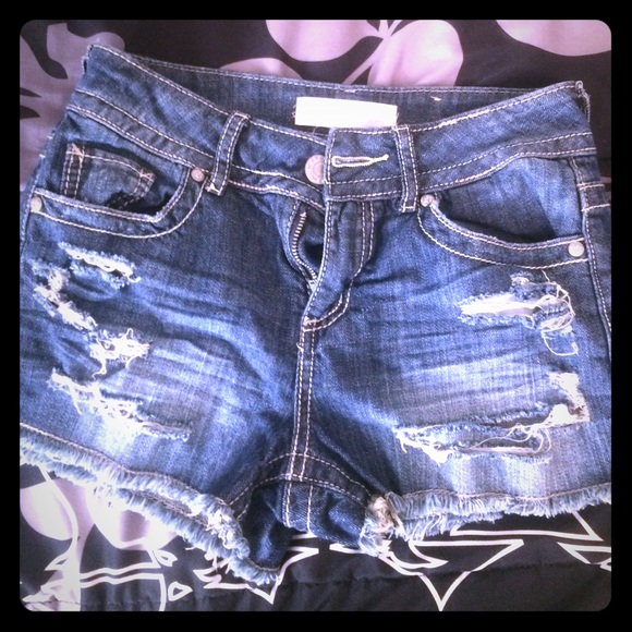 High waisted shorts - Picture 1 of 4