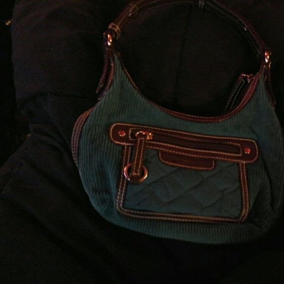 Tommy Hilfiger purse - Picture 1 of 2
