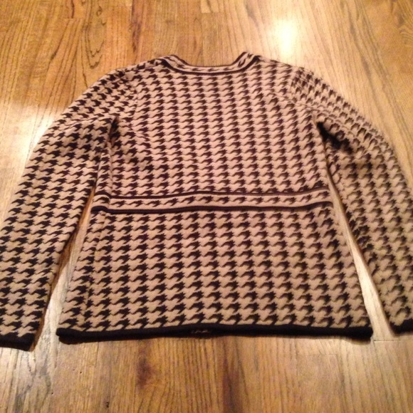 Cardigan - Picture 4 of 4