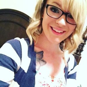 Meet your Posher, Richelle