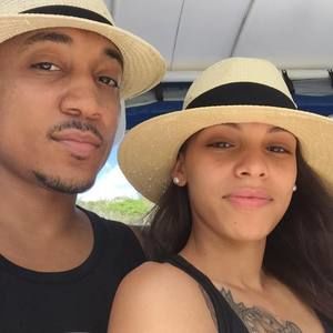 Meet your Posher, Cynthia