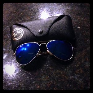 Ray Ban blue aviator