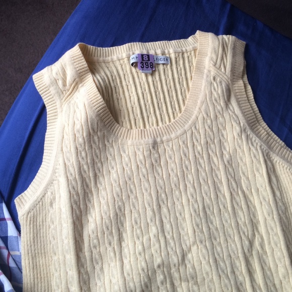 Sweater vest