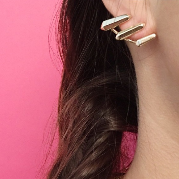 Kendra Scott SILVER Billie climber earrings