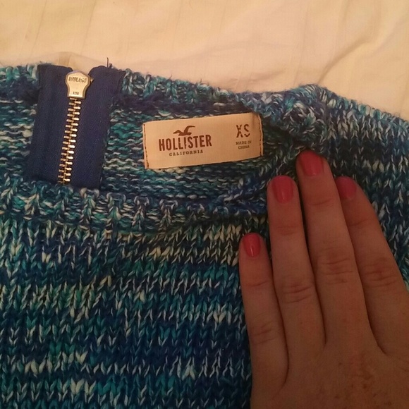 Sweater - Picture 2 of 3