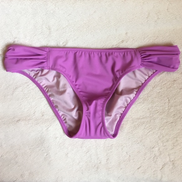 Victoria's Secret Knockout Bikini Bottom (S)