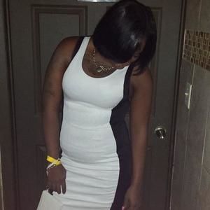 Meet your Posher, Angie