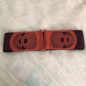 Elastic stretch belt