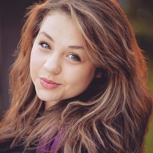 Meet your Posher, Kateri