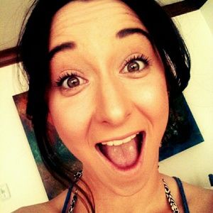 Meet your Posher, Brittney