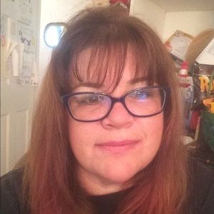 Meet your Posher, Carrie